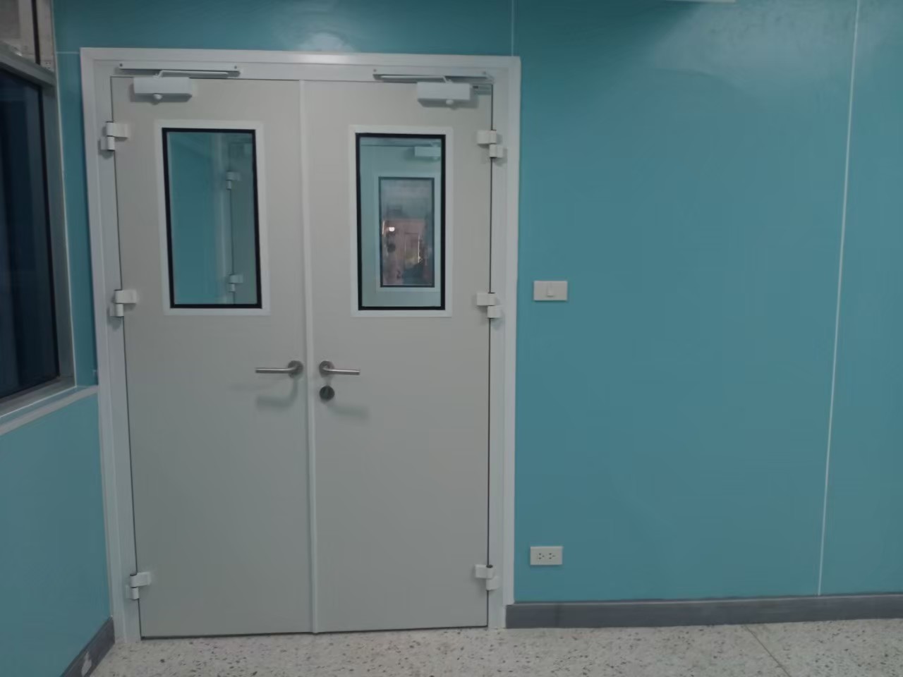 public/img/reference/Cleanroom Panel/25.jpg